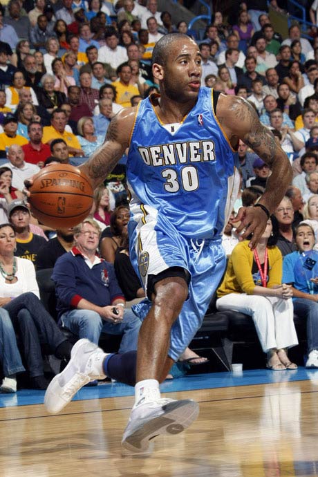 置形同虚设 置形同虚设