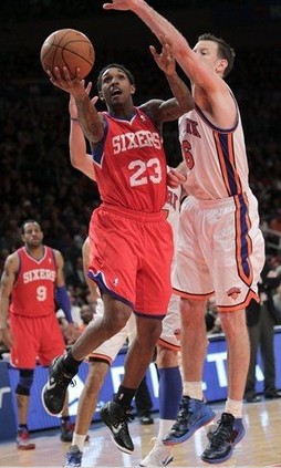 每金必争 每金必争