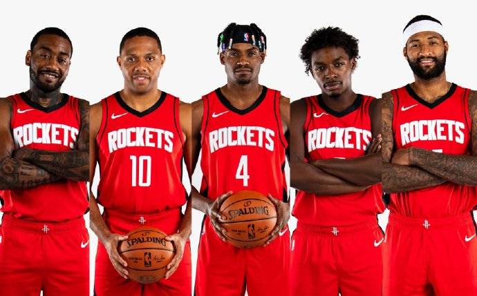 制在自己脚 制在自己脚